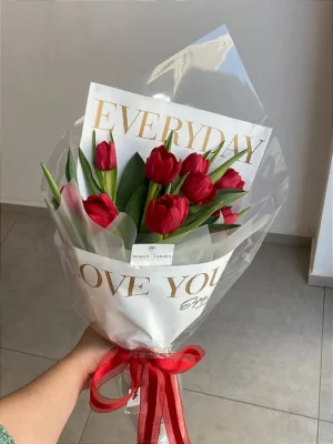 BUQUÊ TULIPAS Vermelha